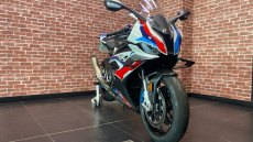 BMW M1000 RR